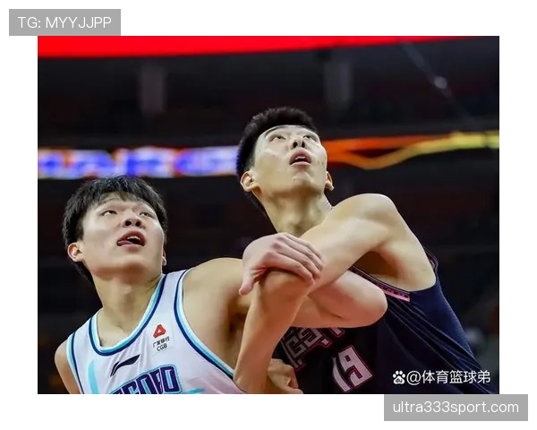 组织者杨瀚森挡拆创造后卫错位提升进攻效率 组织者杨瀚森挡拆创造后卫错位提升进攻效率